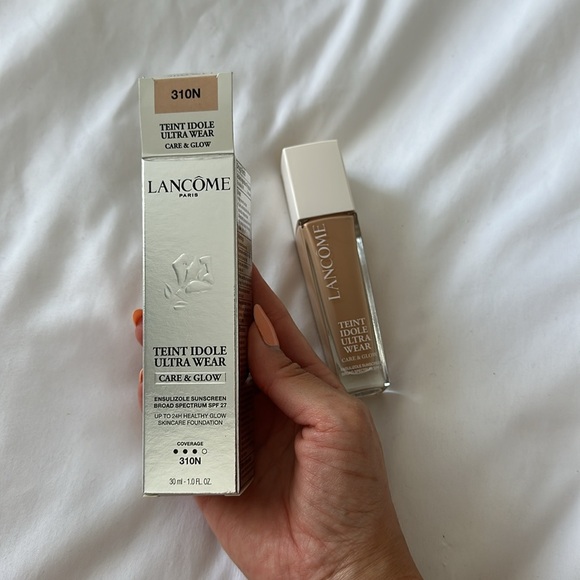 Lancôme Teint Idole Ultra Wear Care & Glow Foundation​- 310N - Picture 9 of 11
